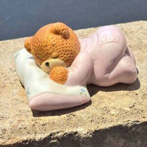 Vintage 1985 Enesco Lucy & Me Sleeping Baby Girl Bear On Pillow Figurine